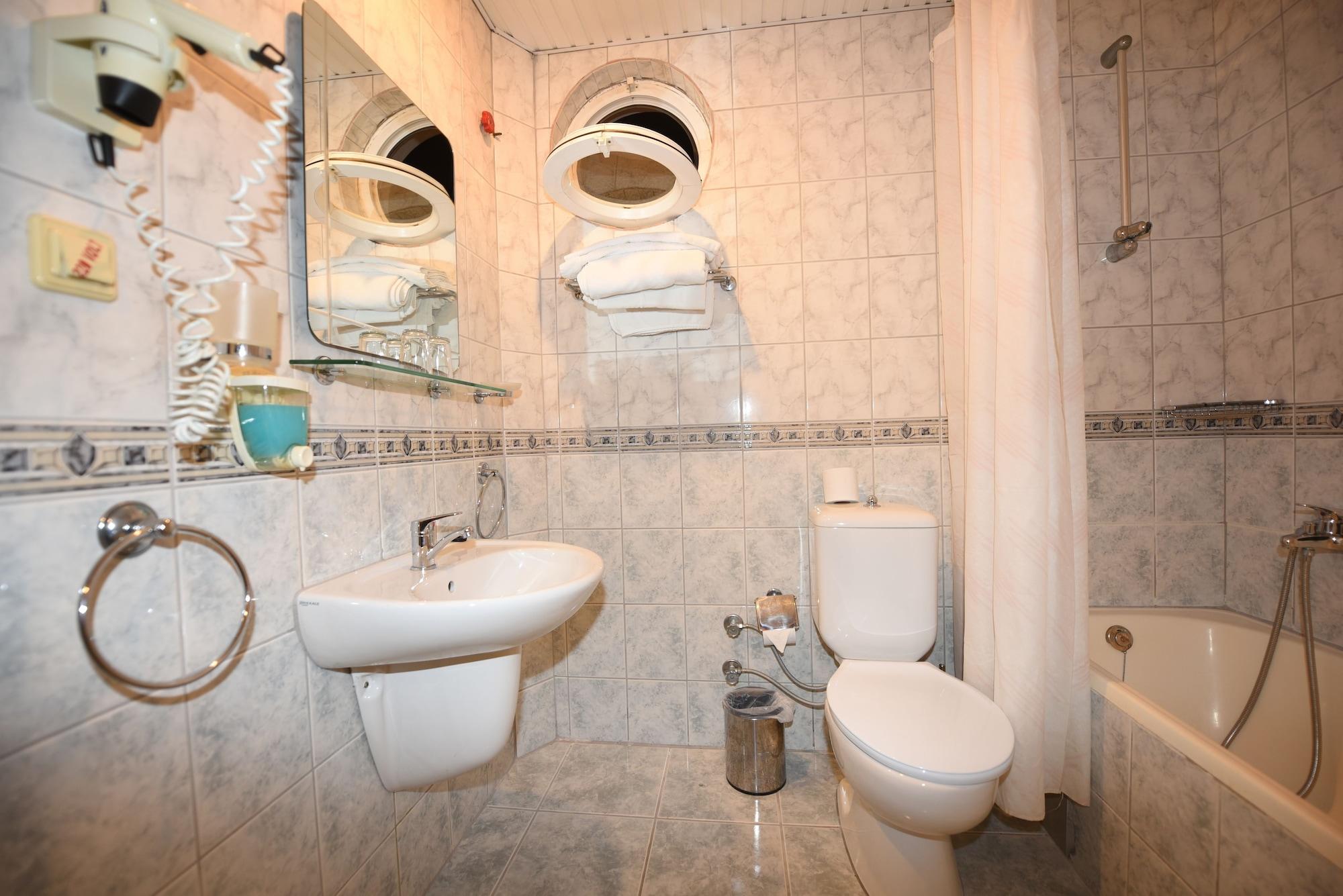 אלאניה Park Hotel (Adults Only) מראה חיצוני תמונה