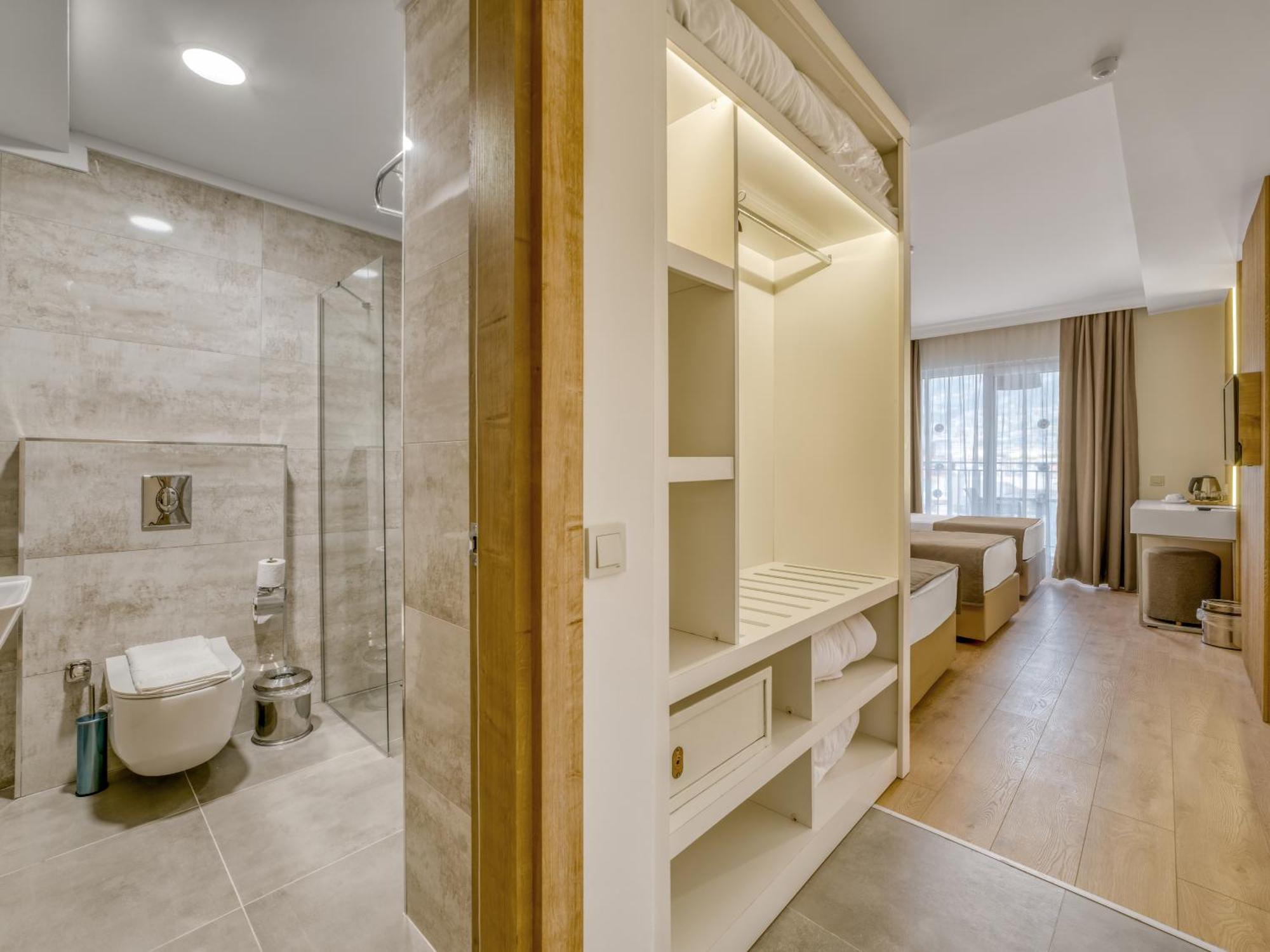 אלאניה Park Hotel (Adults Only) מראה חיצוני תמונה
