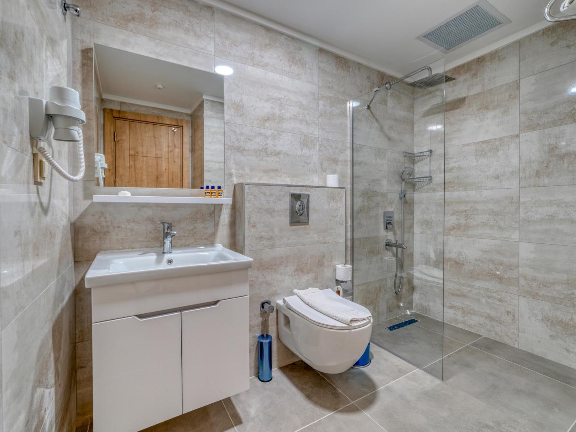 אלאניה Park Hotel (Adults Only) מראה חיצוני תמונה