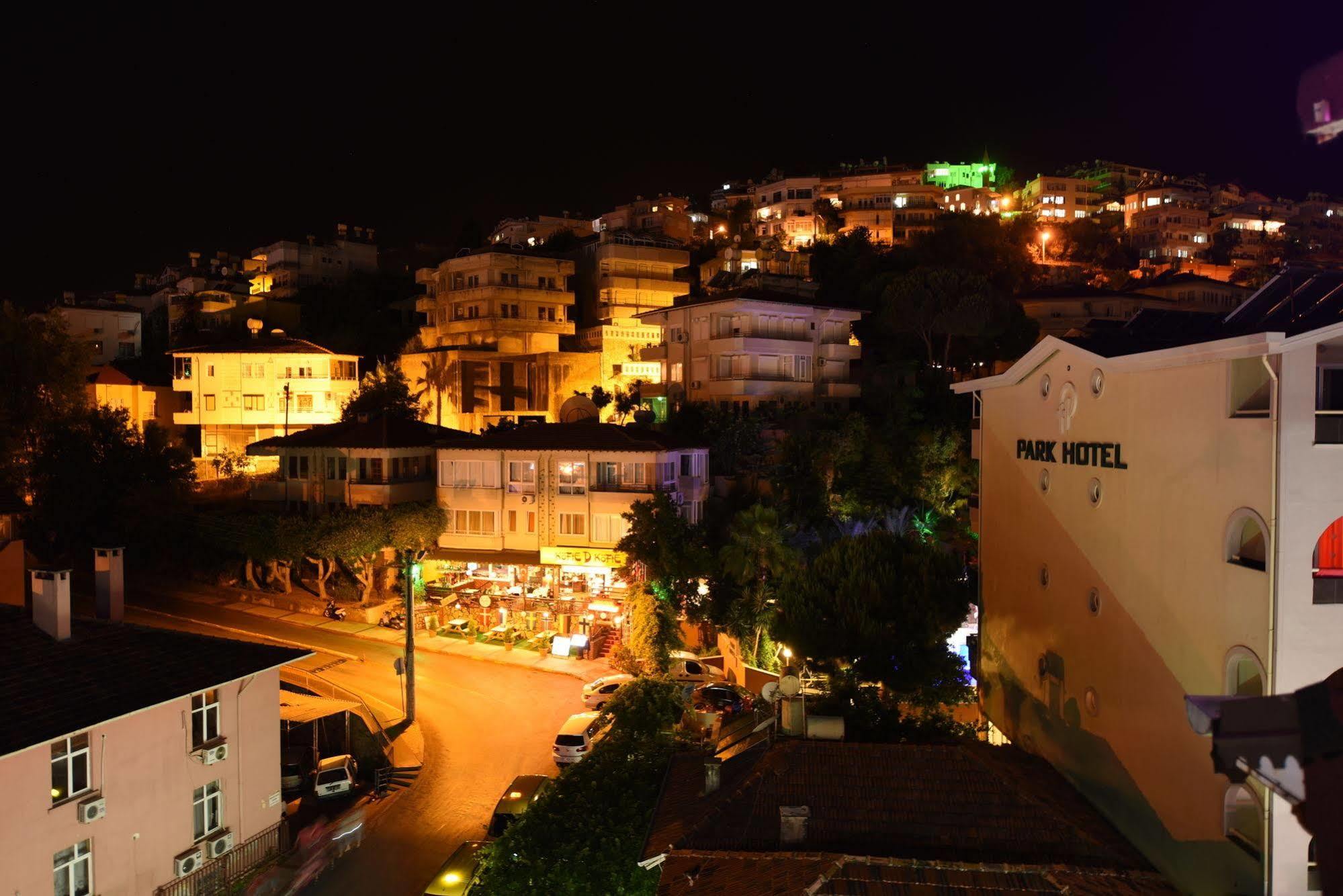 אלאניה Park Hotel (Adults Only) מראה חיצוני תמונה
